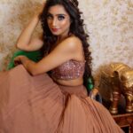Neha Marda Instagram - feeeeling beauti - phoool ...🥹 Mumbai, Maharashtra