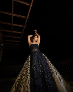 Neha Marda Instagram - turn your scars into stars ..✨💫

---------------
For @rosecreationsludhiana 
💍 @santramsjewelry 
📸 @reekphotography
#nehamarda