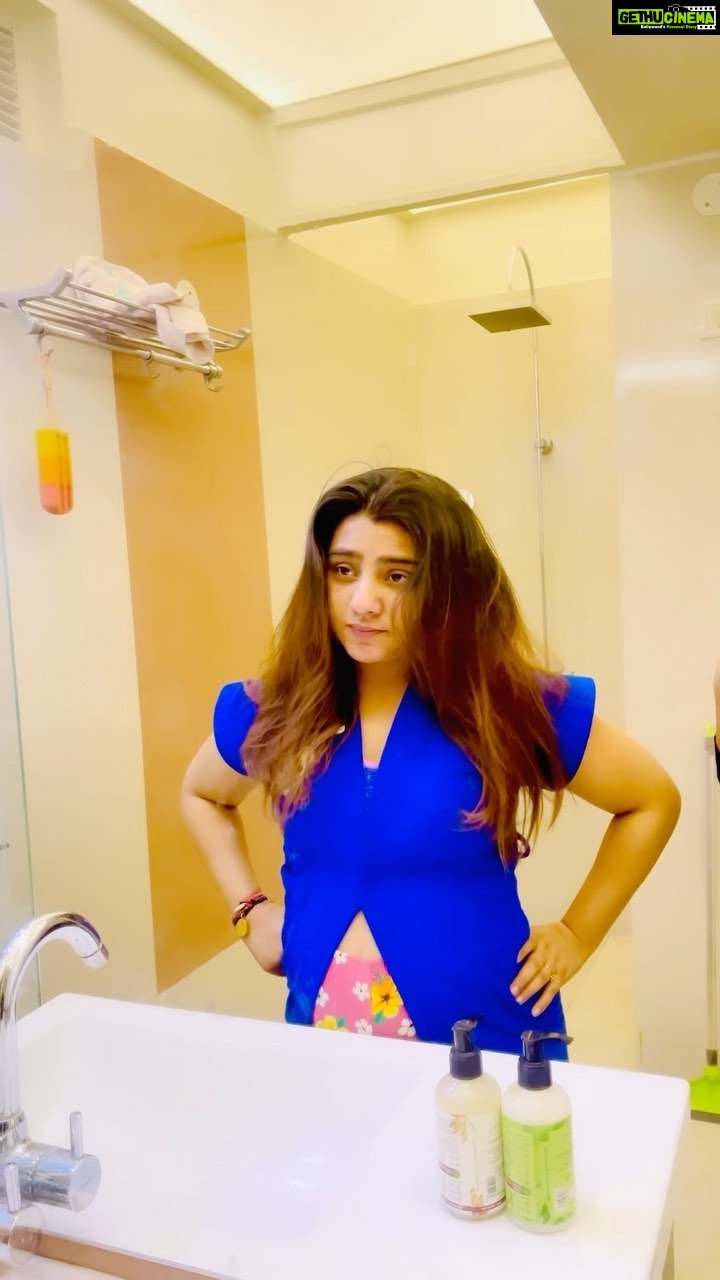 Neha Marda Instagram - In the most important phase of my life I trust @deyga_organics natural products to keep my hair, skin & body in the best health! I’m definitely loving the new launch by the brand which is their Rice 🌾 Water Shampoo & Soy Milk Conditioner. They are cent percent natural, cruelty free, vegan & pregnancy safe💛! Do you know what impressed me the most about the brand? Their Ayurveda based ideology & revival of ancient beauty techniques. Have you tried the exclusive range by @deyga_organics yet? 🤩 . . . #neha #nehamarda #haircare #pregnancy #healthyhair #baby #natural #choosepurechoosedeyga #happy #love #actress #balikavadhu #doliarmaanoki #krmkb #jhalakdikhhlajaa #hindi #mumbai #delhi #music #trending #viral #reels #pregnancysafe #organic #everyday #hindi