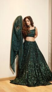 Neha Marda Instagram - tatata ..