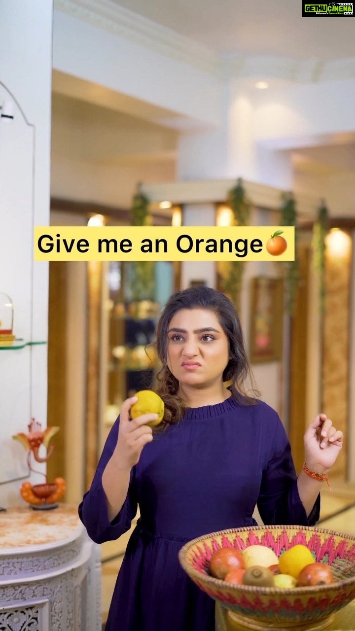 Neha Marda Instagram - Pregnancy cravings and mood swings are no joke. At least half of pregnant women experience cravings and mood swings at some point in their pregnancy. I'm still dealing with it but I'm just enjoying this phase . Specially by eating banarasi's bahu favourite treat ❤️ Do you also experience such types of cravings and mood swings? What do you all crave the most during pregnancy ? makeup & hair @nahidfatima20 @makeupby_sarwat Videography @weclik Edit by @puneetvfx9 executed by @sradventures #pregnancy #nehamarda #pregnancycravings #pregnacyfood #pregnancy #pregnancytips #pregnancylife #mommytobe #newyear2023