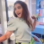 Neha Marda Instagram - Excuse me , i neeed 123456 days of pampering 🥹❤️ @bbluntkolkata @priti_fireflies @alistan_fernandes