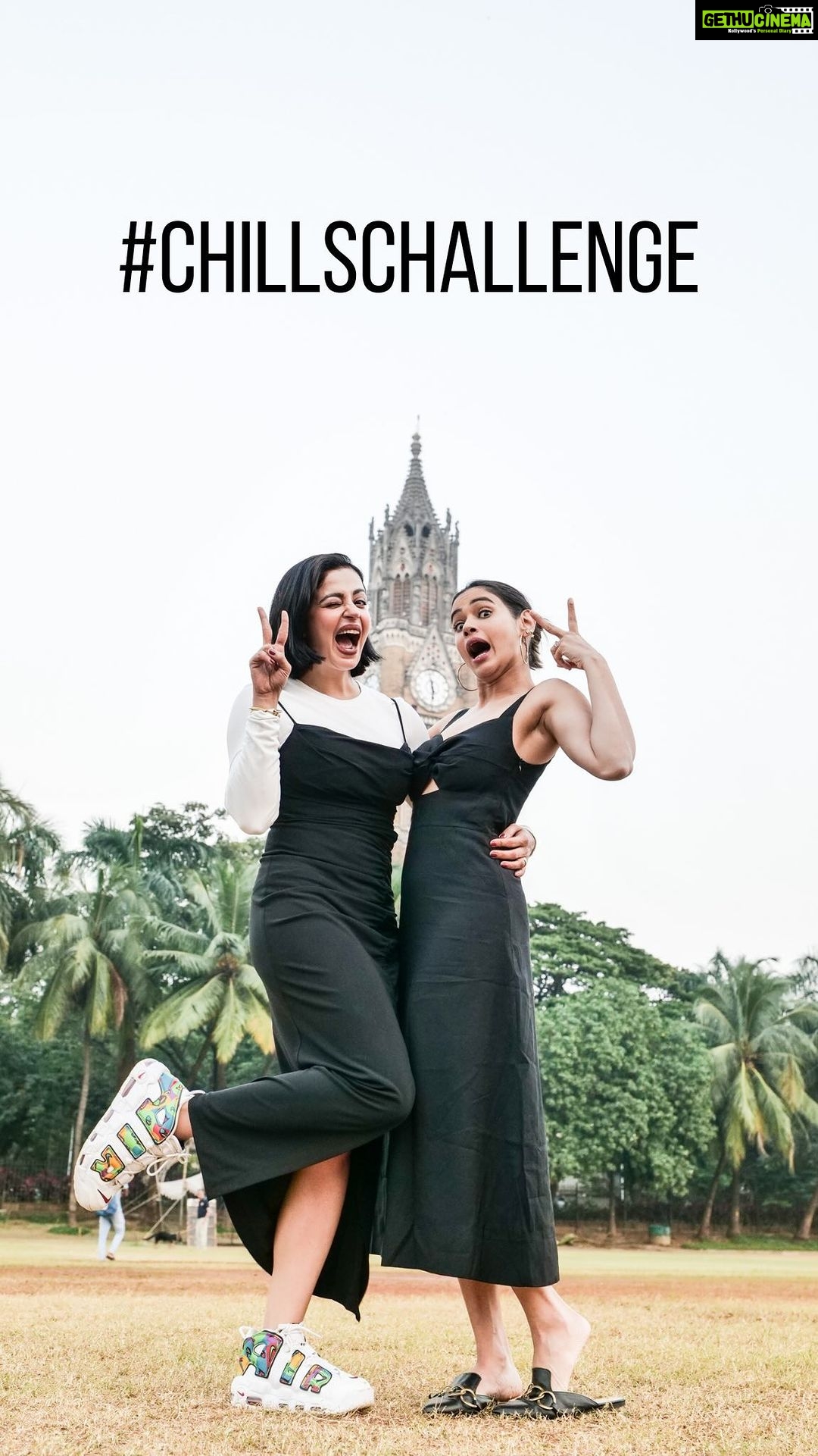 Neha Pendse Instagram - This challenge was so much fun. Chilling and grooving with @shalmiaow Love the vibe of 2X side B 💥 #chillschallenge