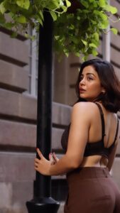 Neha Pendse Instagram - 🍫 🍫