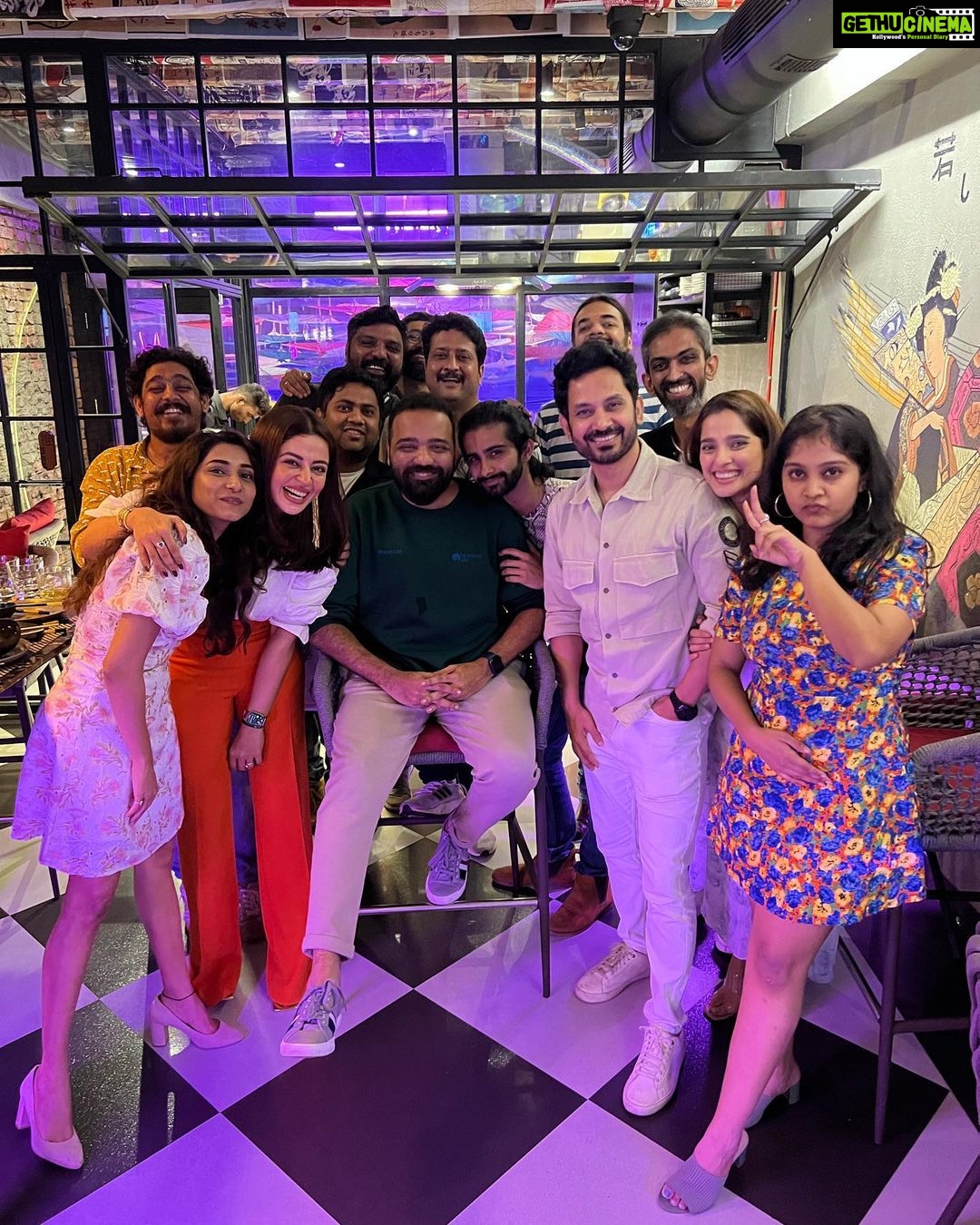 Neha Pendse Instagram - May the journeys continue to be epic! Missed @akshaybardapurkar Wakai