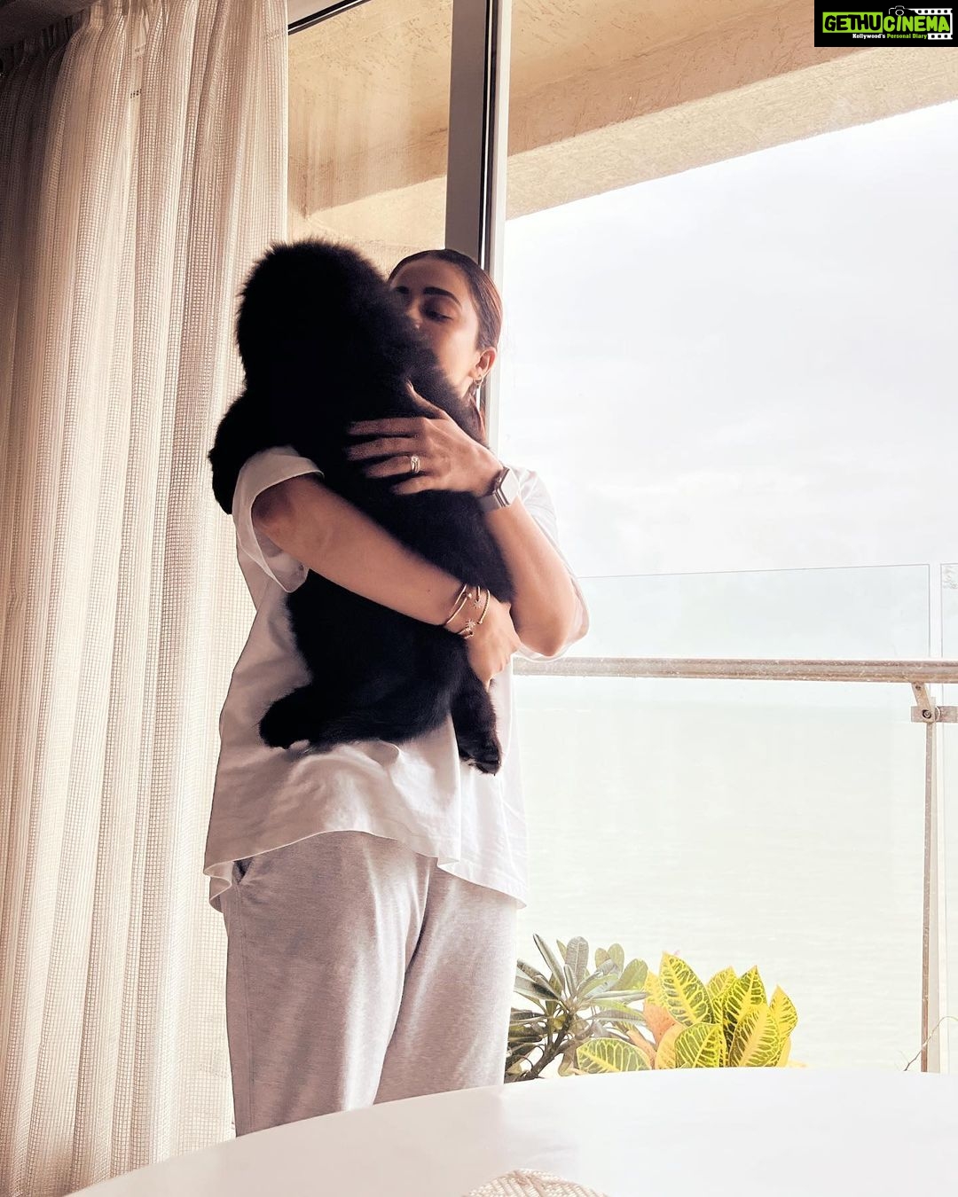 Neha Pendse Instagram - And then I whispered, ladki ki izzat khuli tijori ki tarah hoti hai Maggie.