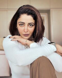 Neha Pendse Instagram - Makèbã 😎