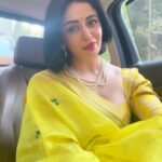 Neha Pendse Instagram - 🌻