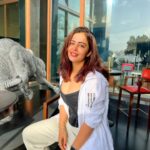 Neha Pendse Instagram - I live in joggers 🫣 The Oberoi, Mumbai