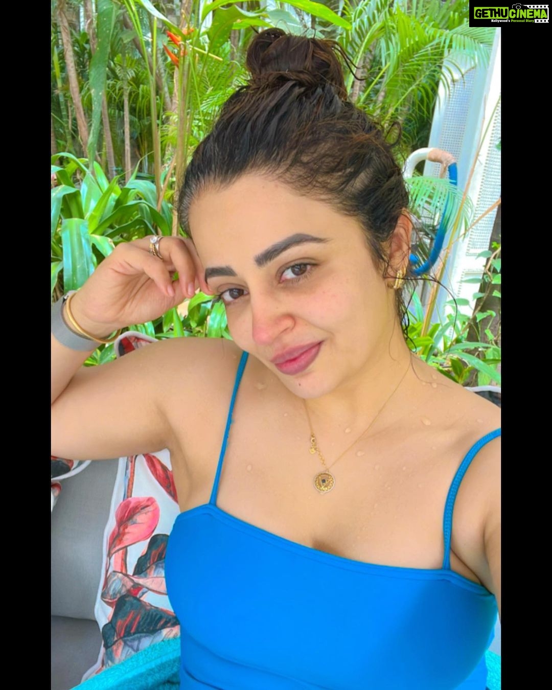 Neha Pendse - 82.8K Likes - Next time less posing more swimming 😬😅