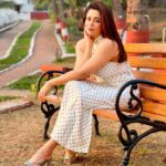 Neha Pendse Instagram – Sab kuch hum se ,
mazaaq bhi ,
misaal bhi !! Ganpatipule