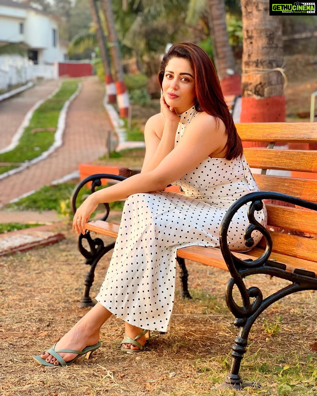 Neha Pendse - 92.2K Likes - Sab kuch hum se ,
mazaaq bhi ,
misaal bhi !!