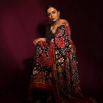 Neha Pendse Instagram – New found love : Saree ❤️
Wearing @kairavee_weavesandlooms 

Styling @shagunj0shi 
Clicked @shruu_t 
Jewellery @yuvaanjewels 
Heels @kkarmaaccessories