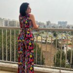 Neha Pendse Instagram - Standing tall 🐆