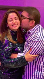 Neha Pendse Instagram - Never a dull moment around you @shardulbayas