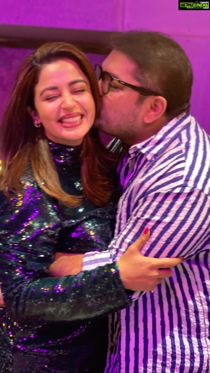 Neha Pendse Instagram - Never a dull moment around you @shardulbayas