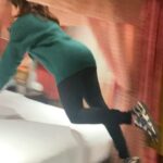 Neha Pendse Instagram - Ok so why am I going to bed like a flying ulta cockroach ? Also happy weekend. Good night.