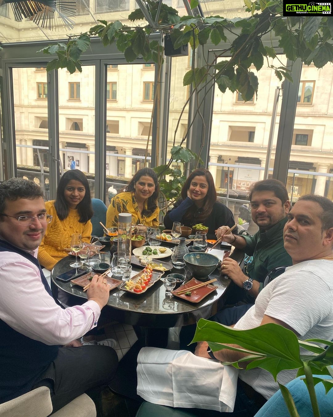 Neha Pendse Instagram - Friends like family 🧿