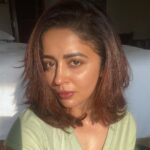 Neha Pendse Instagram – Catching sun, feelings,sensitivity just abt everything 🦈