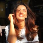 Neha Pendse Instagram - Missing my long hair !!! Should I grow them back ??