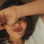 Neha Pendse Instagram - A very reluctant good morning !!