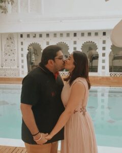 Neha Pendse Instagram - That’s my man ❤️
Happy Valentine’s Day baby🤗🐉