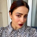 Neha Pendse Instagram - Be BOLD, Do what the ordinary fear 🐉