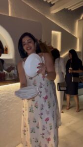 Neha Pendse Instagram - Ur girl doing things she needed to do 😝