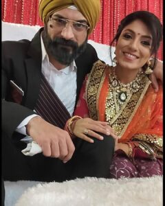 Neha Prajapati Instagram - Happpiesstt Birthday to the best human, beat co-actor, my closest n sweetest friend @nehaprajapati515 u are not only the finest actor but also a g8 human. Wish u a lot of happiness, gud health, wealth n peace ❤️ may god bless you always. Please forgive me 🙏🏻🙏🏻for the late post n late wish🫣 stuck somewhere #nehaprajapati #rano #bhagyalakshmi #om #sai #ram