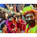 Neha Prajapati Instagram - Hum saath saath hain..👯👯‍♀️ #Bhagyalakshmi @imrohitsuchanti @bansalsmita_ @ankitbhatia14 @mansibhanushaliii #bts #friends #picoftheday #memories #rishi #rano #neelam #balwinder #bani #actorslife #coactors