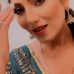 Neha Prajapati Instagram - Ankho ko yeh raahatein milti hai naseeb se..❤️ #reels #reelsinstagram #reelitfeelit #instagramreels #reelsvideo
