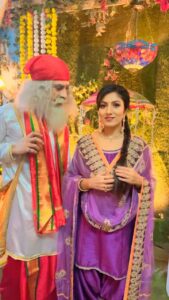 Neha Prajapati Instagram - Tu itni sunder hai tu kya kare? @nehaprajapati515 😅 #annkitbhatia #annkitbhatia #instagood #instagram #dogsofinstagram #instagrammer #insta #instareels #instagrammers #om #sai #ram
