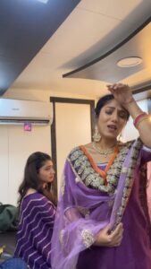 Neha Prajapati Instagram - Beech me naa bol..😷

#reels #reelinstagram #reelitfeelit #instagramreels #trendingreels #viral #explore #explorepage
