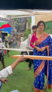 Neha Prajapati Instagram - Kya pak raha hai chachi aur Balwinder ke bech 🤨🤨 to know keep watching Bhagya Lakshmi 
Monday to Saturday at 8:30 pm only on Zee TV @zee5shows #instagram #insta #instalove #annkit #annkitbhatia #dailysoap #instagram #instagrammer #om #sai #ram