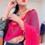 Neha Prajapati Instagram – Shadi k liye ye gunn toh chahiye🙈😅

#reels #reelitfeelit #reelsinstagram #comedyvideos #funnyvideos #reelsvideo