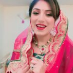 Neha Prajapati Instagram - Sahi pakde hai..😋 #reels #reelsinstagram #reelsindia #reeelitfeelit #funnyvideos #instagramreels #reelsvideo #comedy