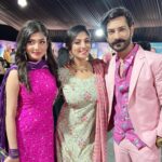 Neha Prajapati Instagram - About last night.. ZEE RISHTEY NOMINATION PARTY. #Bhagyalakshmi @zeetv MUA- @rohitmakeover Styled by - @tripzarora @ankitbhatia14 @urmimala9427 #zra #ZRA2022 #nominationparty #Rano #Ranobajwa #actorslife #grateful #nightparty #zeetv The Westin Mumbai Garden City