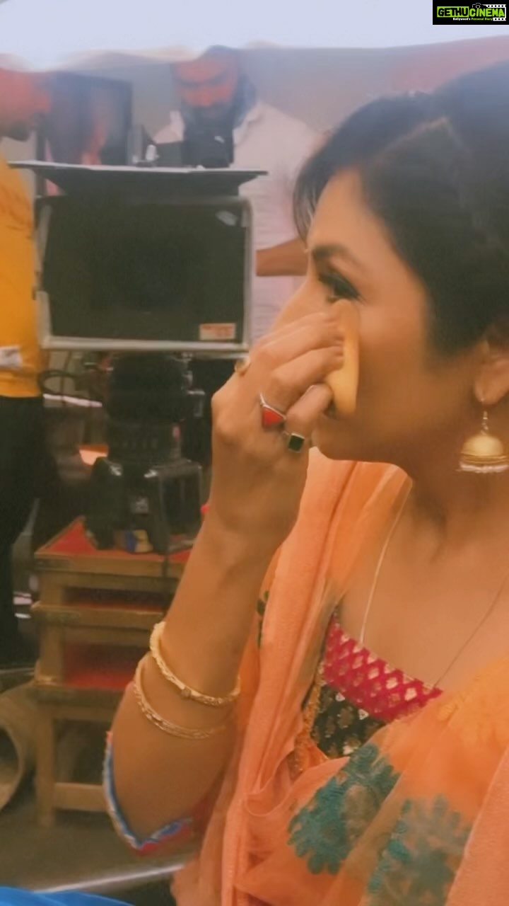 Neha Prajapati Instagram - With one n only Rano @nehaprajapati515 #villain #bhagyalakshmi #love #passion #work #instagood #instamood #trendingnow #reels #instareels