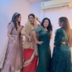 Neha Prajapati Instagram - Caption this madness..👆🏻 . #reels #reelsinstagram #reelitfeelit #feelitreelit #comedy #trendingreels #fun #partnersincrime #dancing #crazygirls #laughter #friendshipgoals #instagramreels #dharampatni #instagram #instagrammers