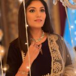 Neha Prajapati Instagram - 💙💙💙 #dharampatni #harneet #colorstv #instagram #instagood #instamood #bhagyalakshmi #zeetv