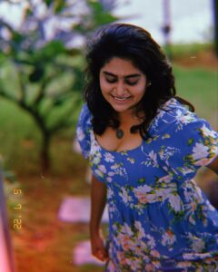 Nimisha Sajayan Instagram - 💜