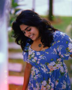 Nimisha Sajayan Instagram - 💜