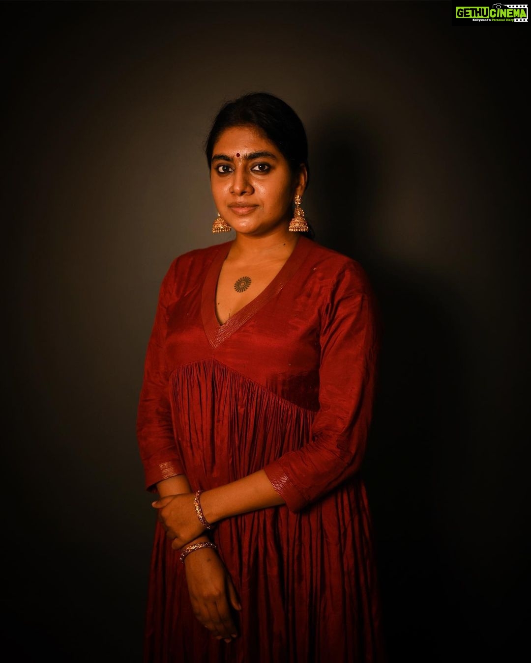 Nimisha Sajayan - 45K Likes - ❤️
@asaniya_nazrin @saltstudio
📸 @abhilashmullassery
