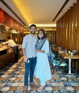 Nimisha Sajayan Instagram - 🥥 @waatcoconut 
#fangirlforlife 🤗