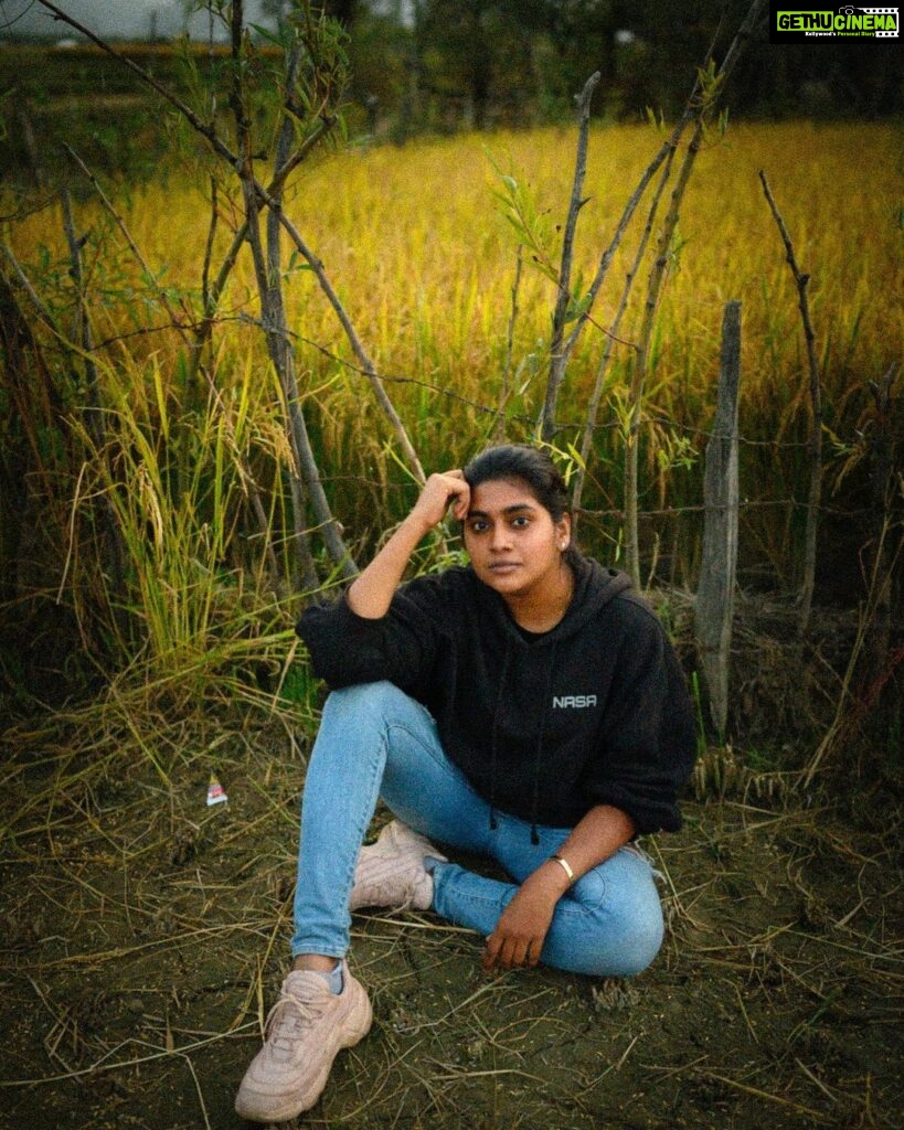 Nimisha Sajayan Instagram - 🤍 ..📸 @abhilashmullassery
