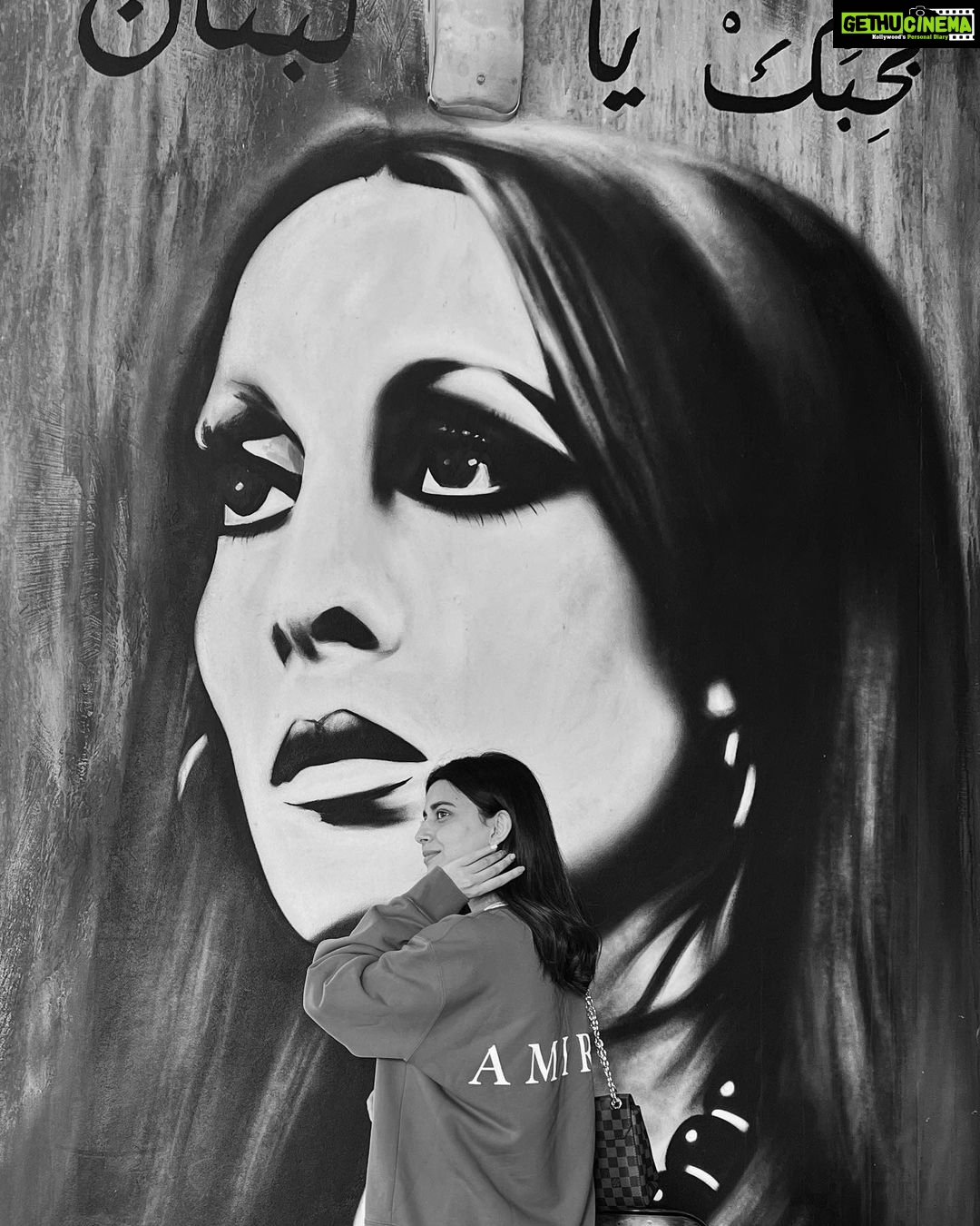 Nimrat Khaira Instagram - 🖤Found in grace 🤍