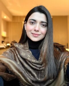 Nimrat Khaira Instagram - 🤎🤎