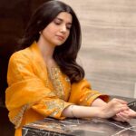 Nimrat Khaira Instagram - 🤍🤍