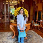 Nimrat Khaira Instagram – Teri Eh Kameez Sohni
Sachi Har Cheej Sohni
Tappi Dehleez Sohni
Laadeyan Di Chaal Jehi