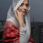 Nimrat Khaira Instagram – Beshak izzat aur zillat rabb de hath ch e ..

📸 @ahenmusic